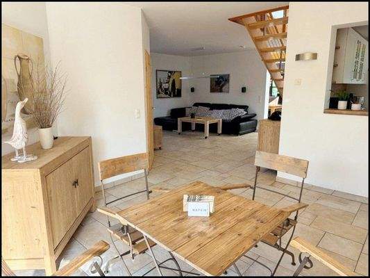 Tee- & Kaffeestübchen / Wohnen