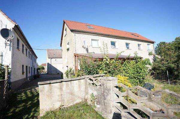 Seitenansicht vermietetes Haus