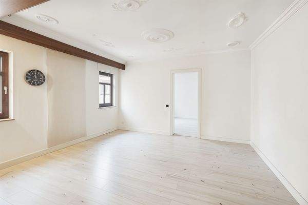 Wohnzimmer, erste Wohneinheit