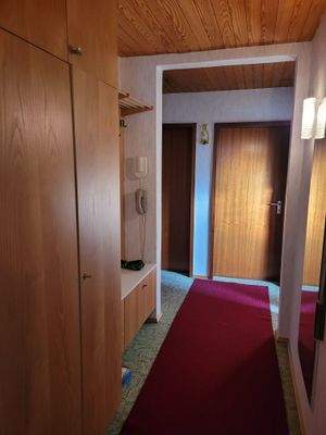 Einbauschrank Flur.jpg