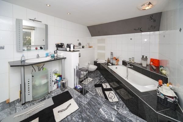 Badezimmer OG
