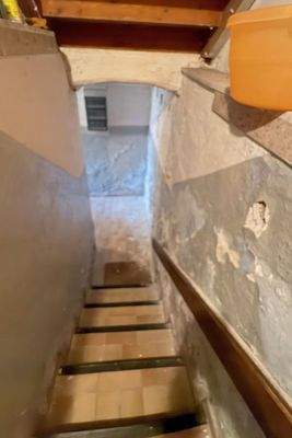 Kellertreppe