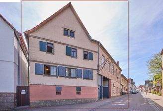 Außenansicht mit Rahmen