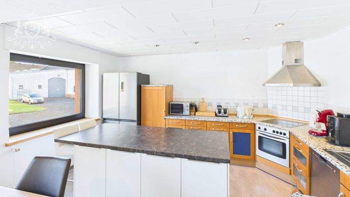 CAM01984G0-PR0423-STILL020