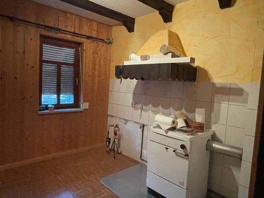 OG: Zi mitte links - zuletzt Küche