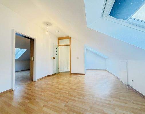 Schlaf-/ Wohnbereich Dachgeschoss