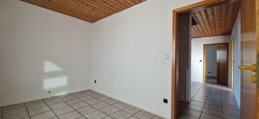 Büro-/Gästezimmer EG 