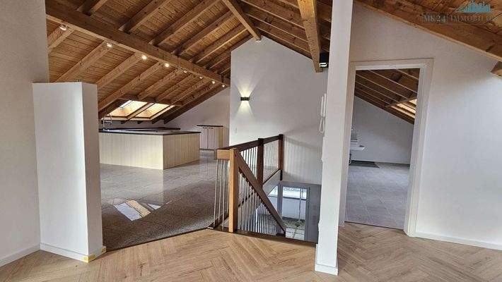 offene Küche mit Essbereich