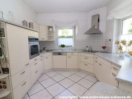 Bild 6 Küche Erdgeschoss
