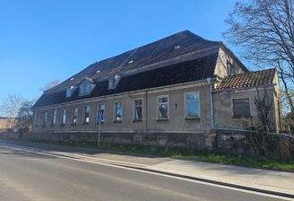 Herrenhaus - Gesamtansicht