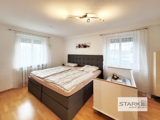 OG Schlafzimmer (1).jpg