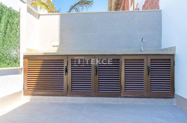 Stylish Villas with Pool and Solarium in Benijófar Alicante