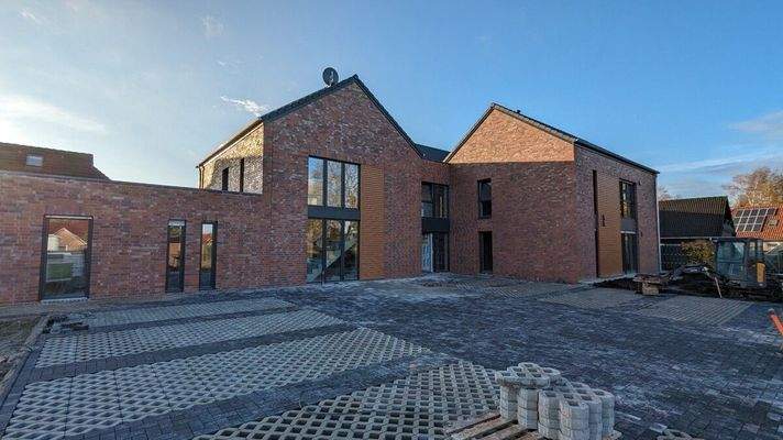 PXL_20231110_080415873