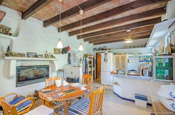 Küche mit Eß-Bereich