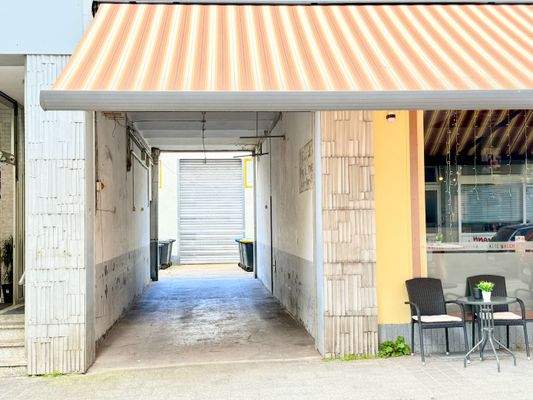 Zufahrt von der Friedrichstr.