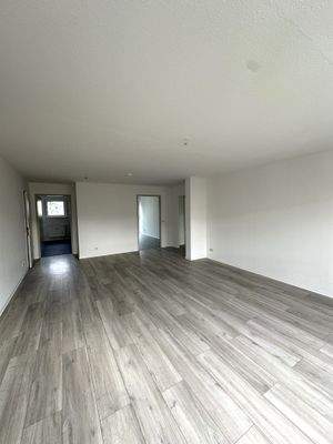 Wohnzimmer neu Ansicht 2