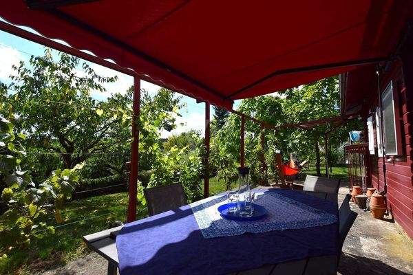 Terrasse mit Markise