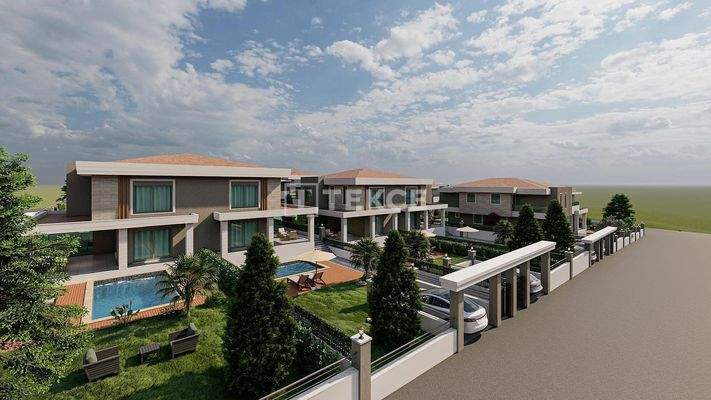 Villas with Private Swimming Pools and Gardens in Manavgat