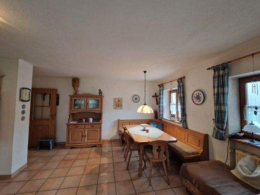 Küche mit Essbereich EG