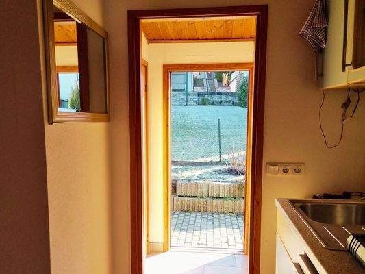 Küche und Eingangsbereich