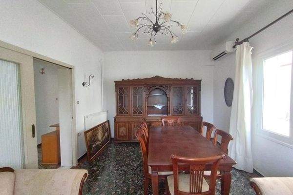 Kreta, Vamvakopoulo: Charmantes Haus in ruhiger Lage nahe der Stadt zu verkaufen