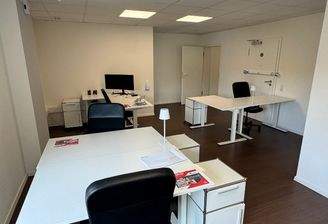 Schreibtischplätze 1