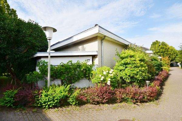 Geschützt, uneinsehbar und kein Verkehr...