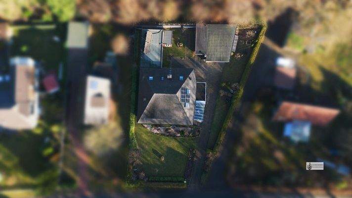 Drohnenaufnahme gesamtes Grundstück