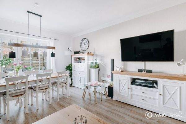 Wohn-/Esszimmer EG links