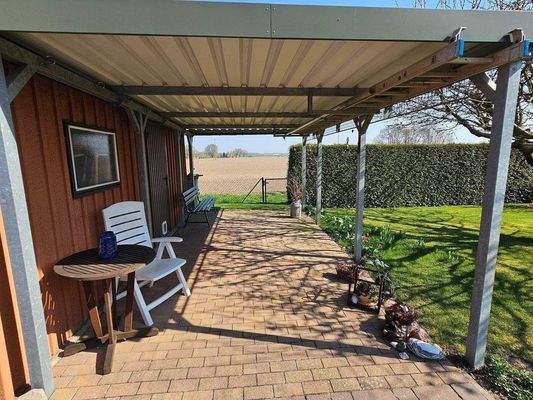 Carport  Freisitz.jpg