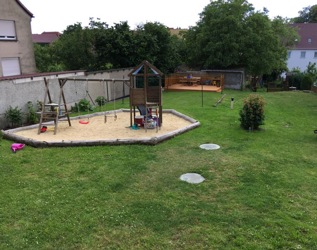 Ruhige 4-Raum-Wohnung im Erdgeschoss mit Gemeinschaftsgarten in Lossa! - Foto 1