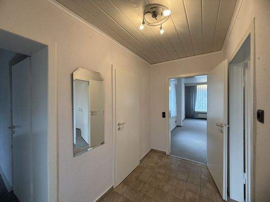 EG Whg. 1 Flur Bild 2