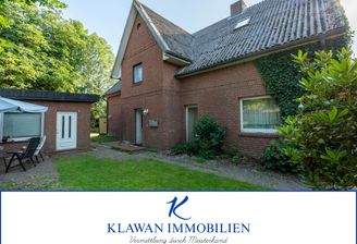 Eingangsbereich mit Terrasse