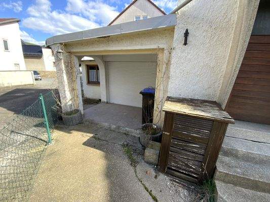 überdachte Sitzecke