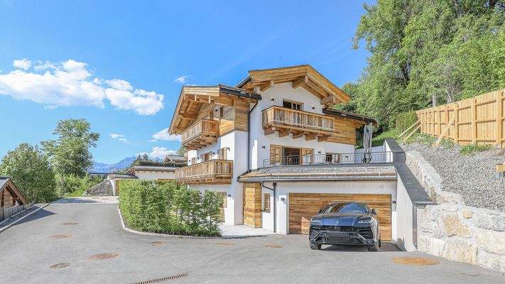 KITZIMMO-Luxusvilla in Toplage am Sonnberg kaufen - Immobilien Kitzbühel.
