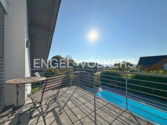 Balkon mit Gartenblick