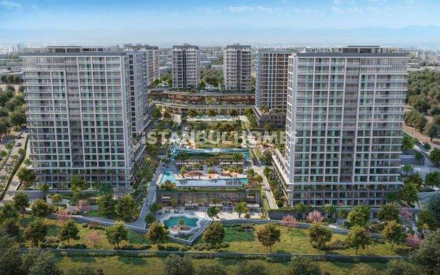 Real Estate for Sale in a Secure Complex in Kartal, Istanbul