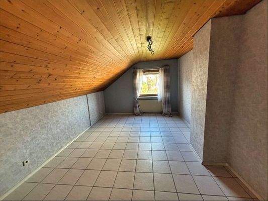 Kinderzimmer DG Wohnung