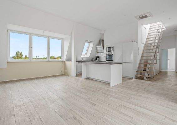 Küche - Zugang zur Dachterrasse