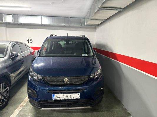 Garage für die Luxus Wohnung in Palma