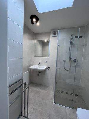 WhatsApp Image 2025-09-17 at 16.13.32 (1).jpeg