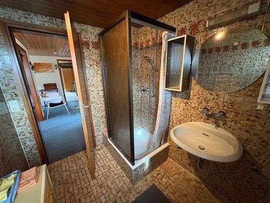 Badezimmer Dachgeschoss