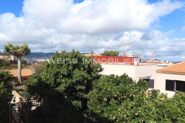 Blick zum Anagagebirge