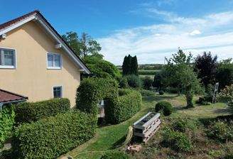 Haus- Gartenansicht