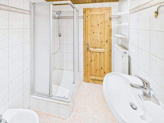 Badezimmer Erdgeschoss