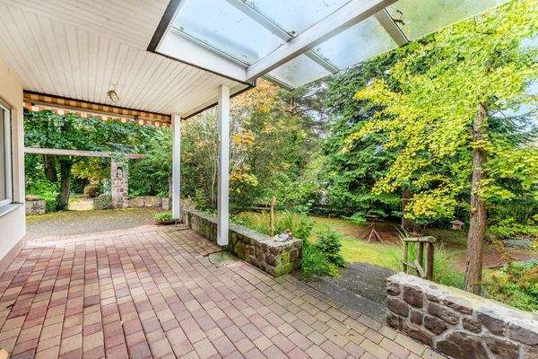 Überdachte Terrasse 