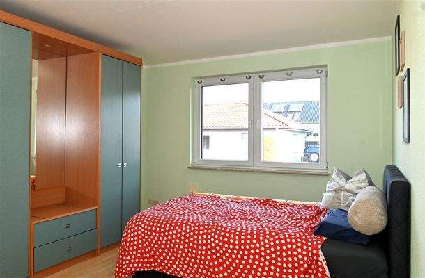 Schlafzimmer 2