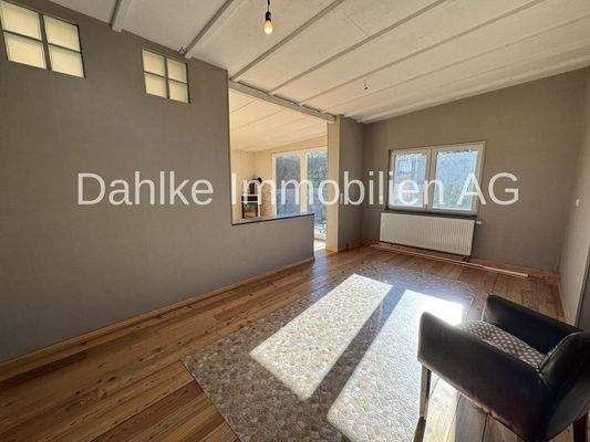 Wohn-/Esszimmer, Bild 3