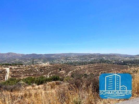 Kreta, Kamilari: Grundstück am Rande eines touristischen Dorfes zu verkaufen