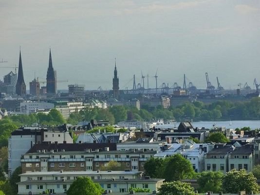 Weitblick über Hamburg